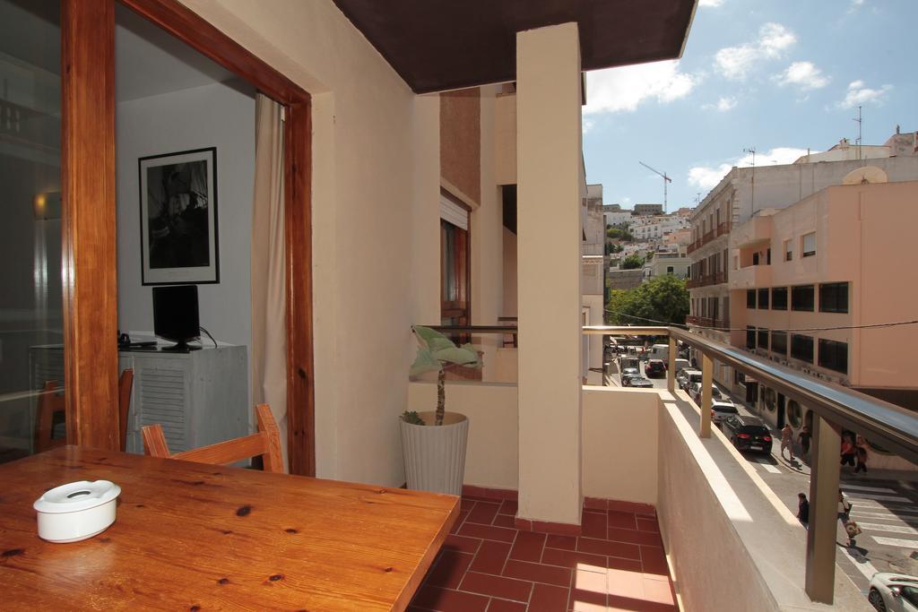 Apartamentos Ripoll Ibiza Ngoại thất bức ảnh